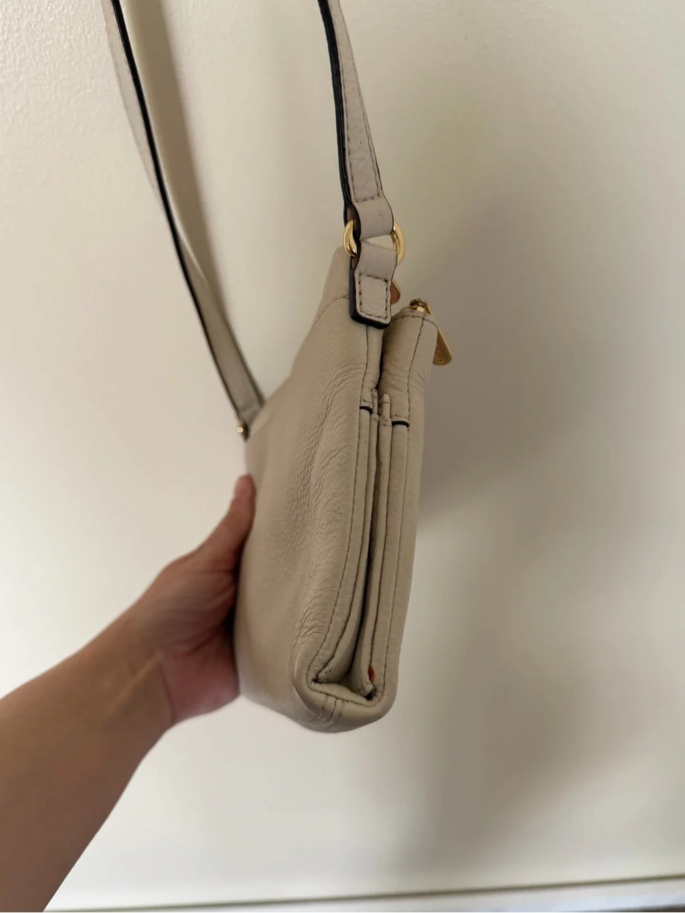 MICHAEL KORS Fulton Crossbody Pebbled Leather Bag Vanilla